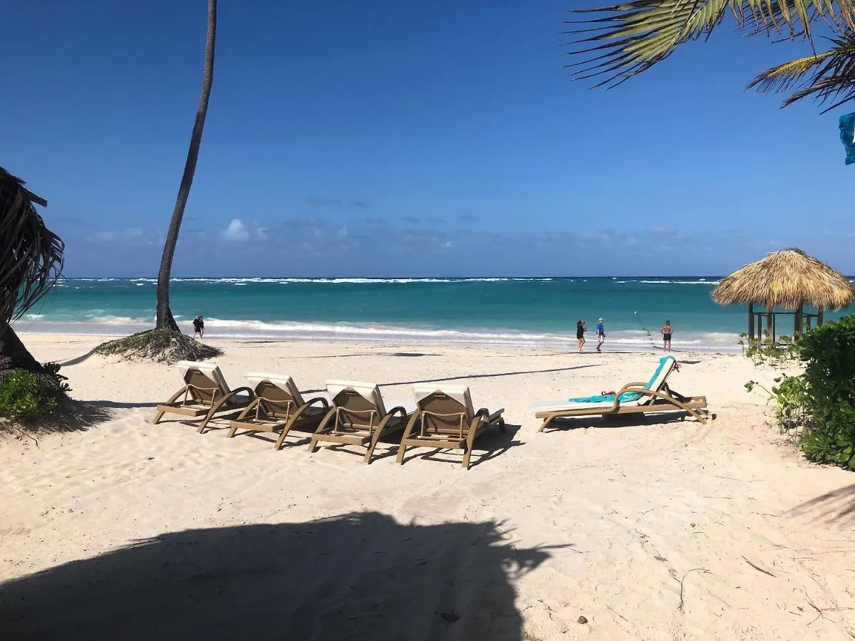 Beautiful One Bedroom Unit With Pool And Beach Club In A Golf Project Punta Cana 0*,